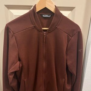 S Arcteryx bomber style fleece jacket